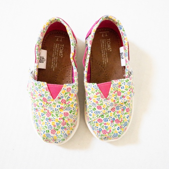 Kids Toms flowered pattern shoes (size 7) - Picture 6 of 11